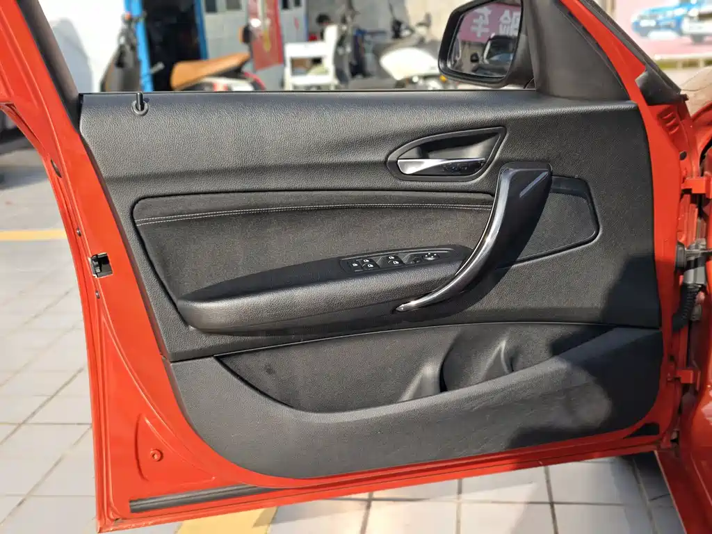 BMW 1 Series 2015 — фото 14