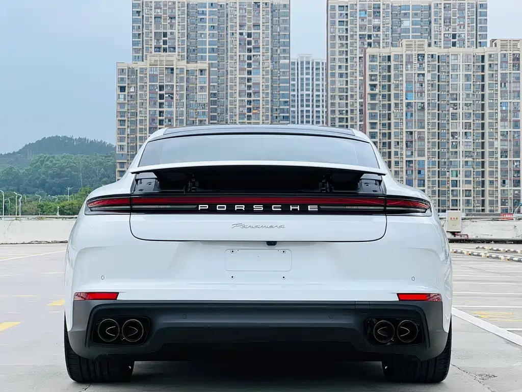 Porsche Panamera 2025 — фото 11