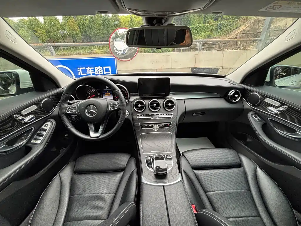 Mercedes-Benz C-Class 2016 — фото 14