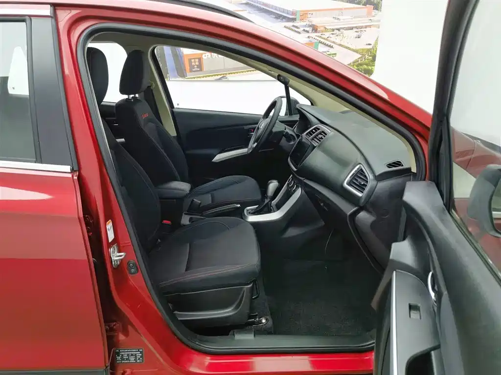 Suzuki S-Cross 2015 — фото 23