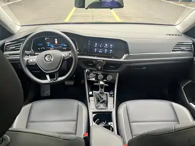 Volkswagen Sagitar 2022