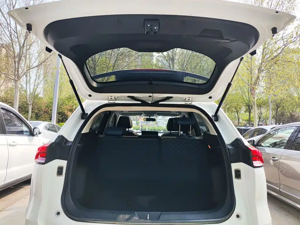 Haval H6 2021 — фото 15