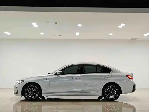 BMW 3 Series 2024