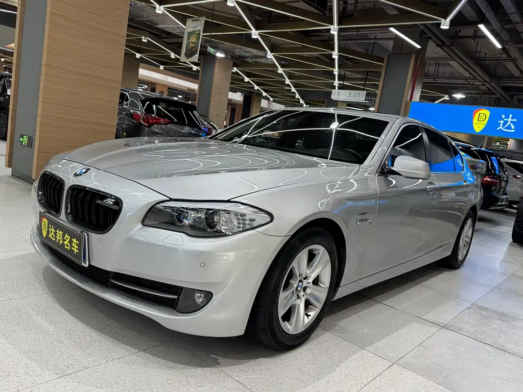 BMW 5 Series 2011