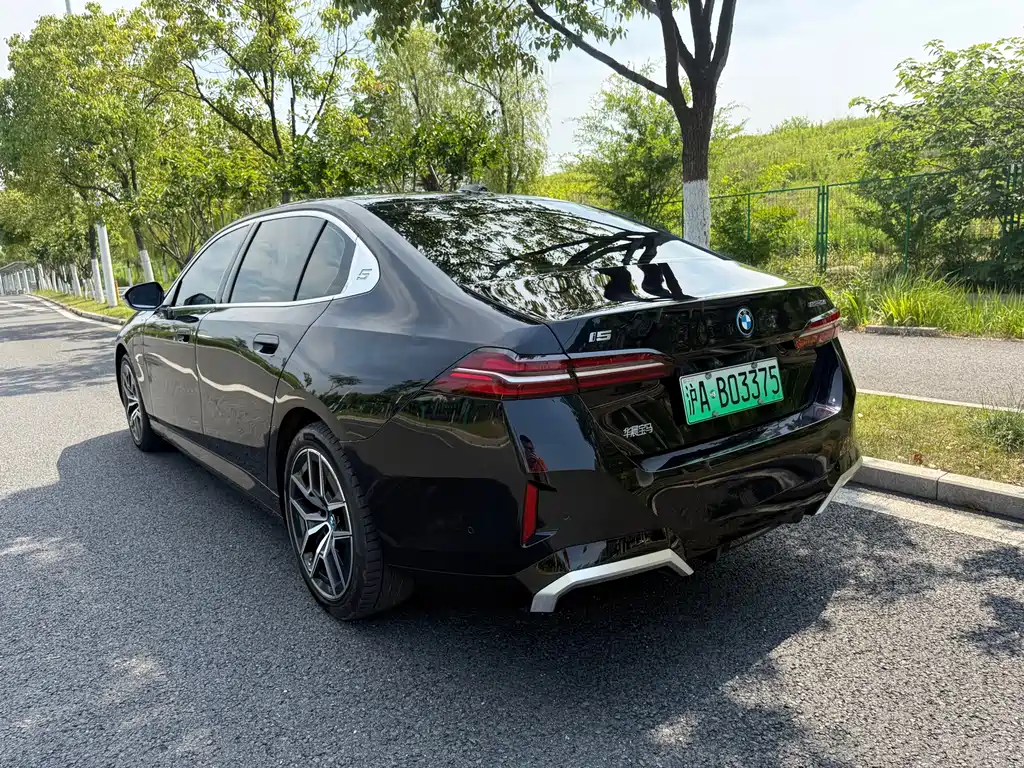 BMW i5 2024 — фото 5