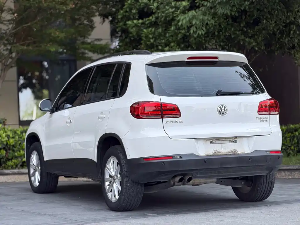 Volkswagen Tiguan 2018 — фото 10