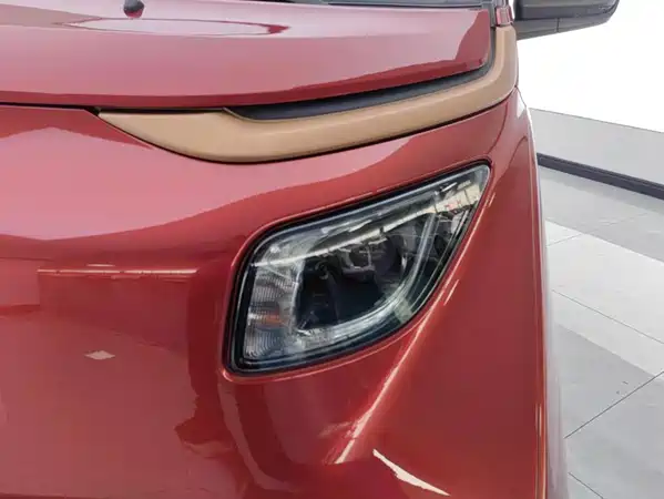 Baojun E200 2020