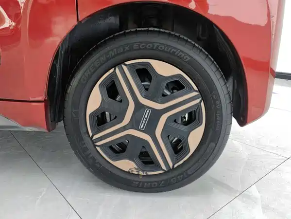 Baojun E200 2020