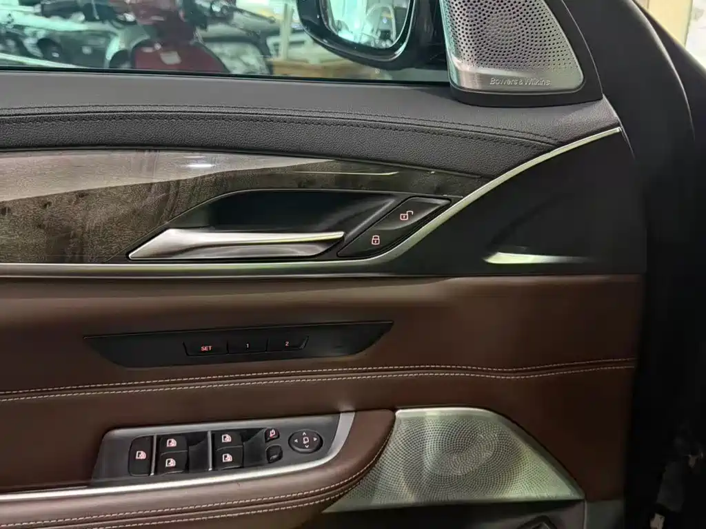 BMW 6 Series GT 2018 — фото 10