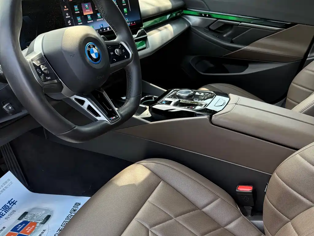 BMW i5 2024 — фото 6