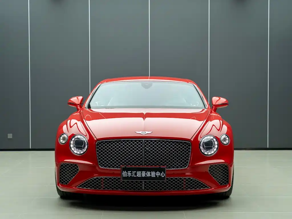 Bentley Continental 2020 — фото 5