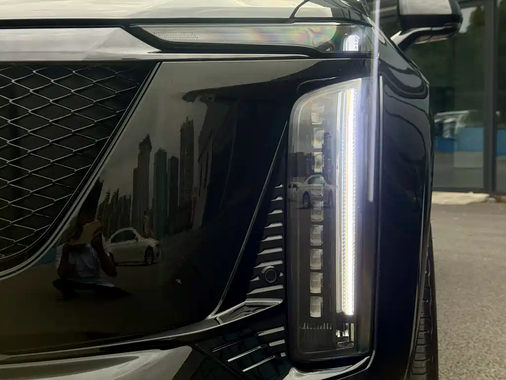 Cadillac XT5 2024 — фото 17
