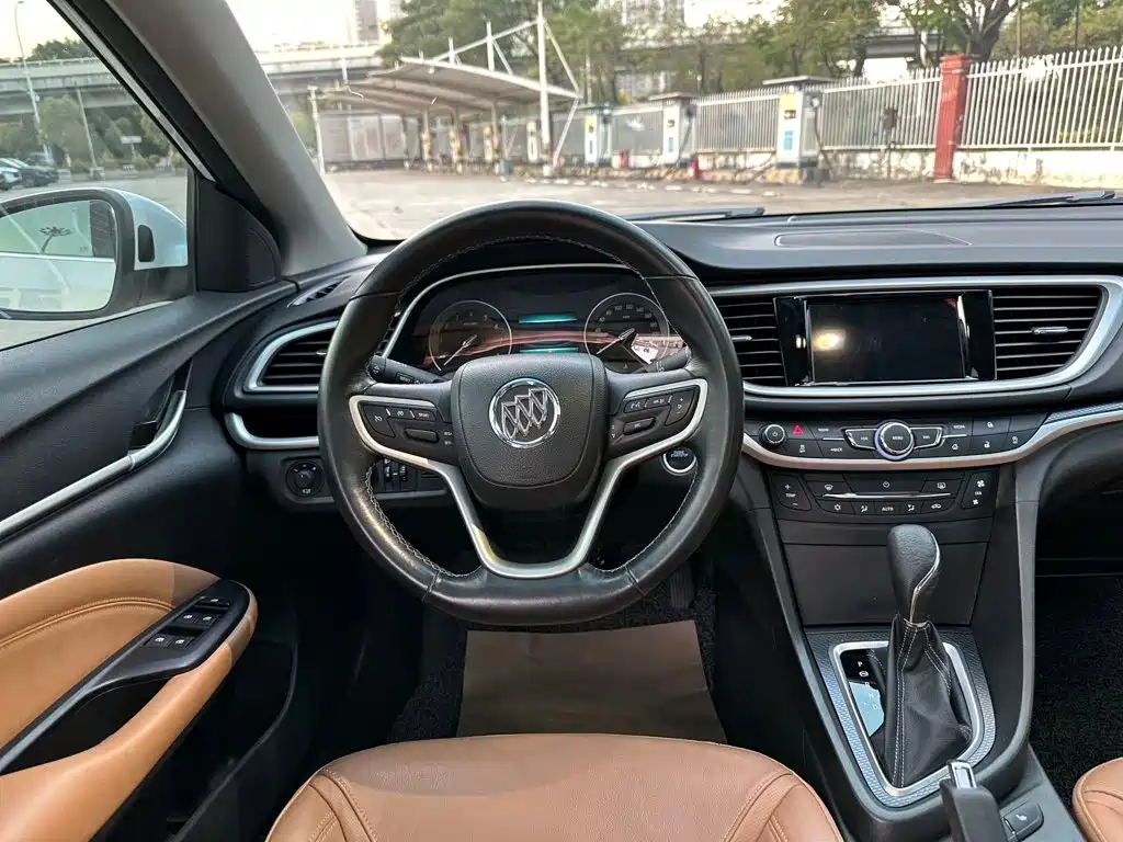 Buick Excelle 2022