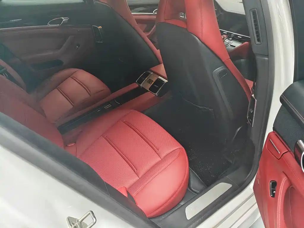 Porsche Panamera 2015 — фото 14