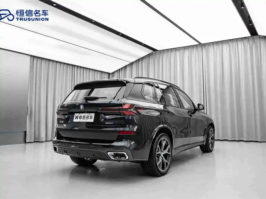 BMW X5 2025