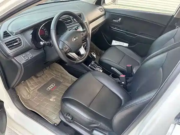 Kia K2 2015