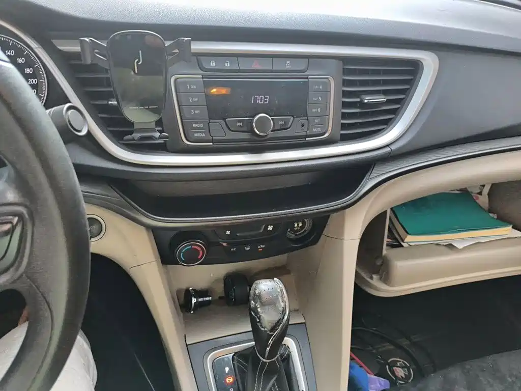 Buick Excelle 2015