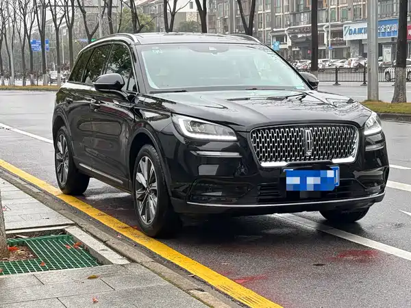 Lincoln Corsair 2022