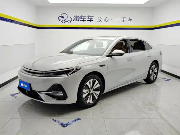 Geely Galaxy A7 EM 2025