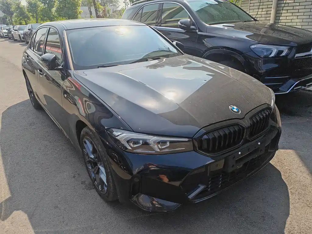 BMW 3 Series 2025