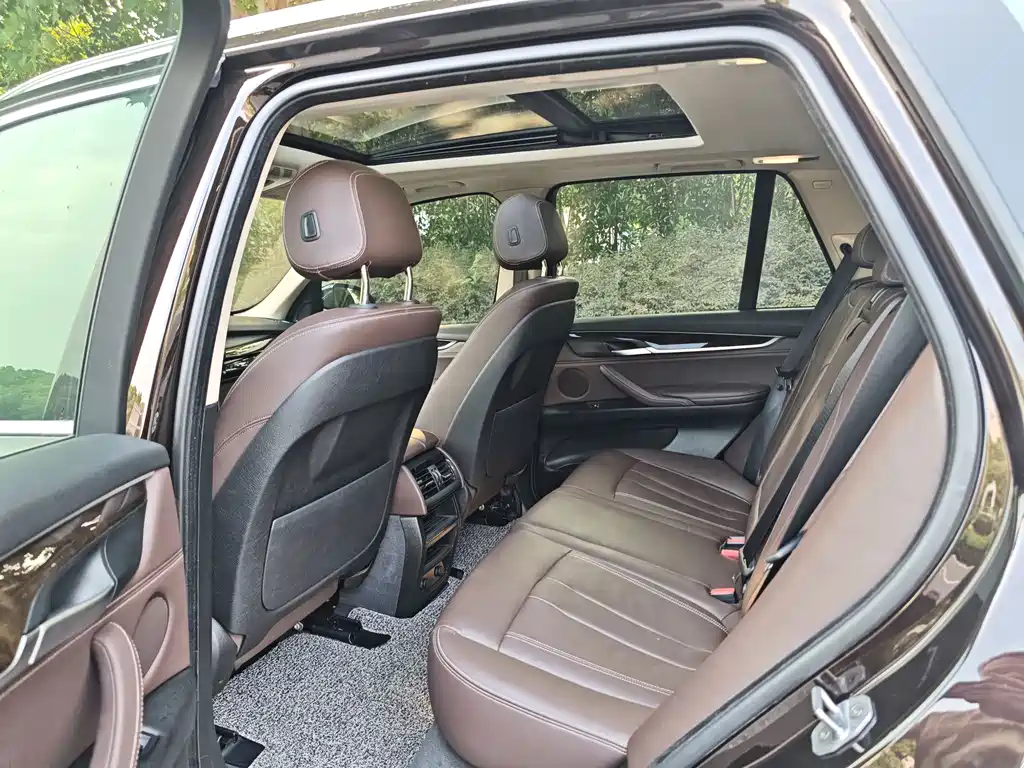 BMW X5 2017 — фото 13