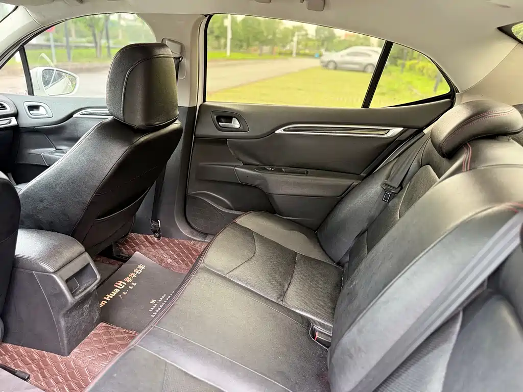 Citroen C4L 2015 — фото 21