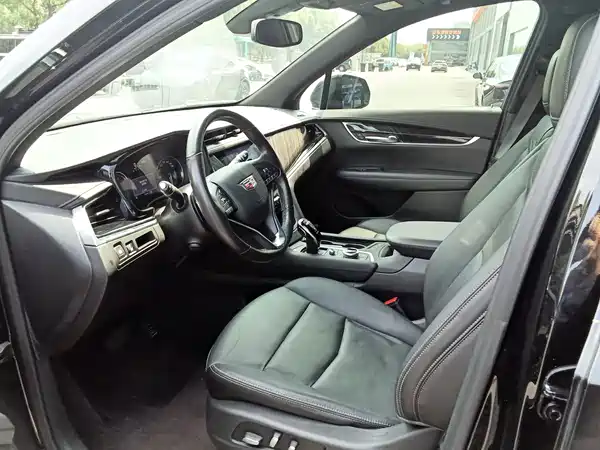 Cadillac XT6 2021