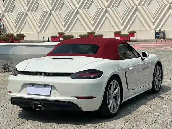 Porsche 718 2021