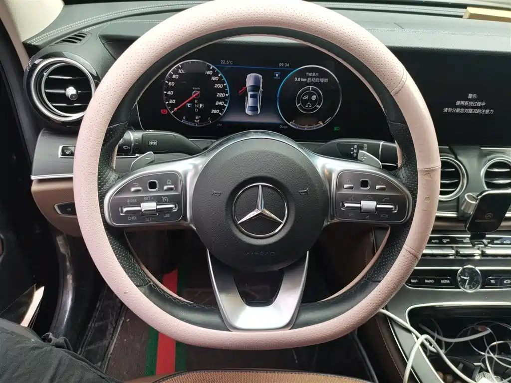 Mercedes-Benz E-Class 2020 — фото 7