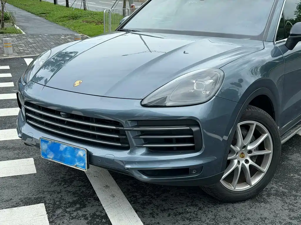 Porsche Cayenne 2019 — фото 2