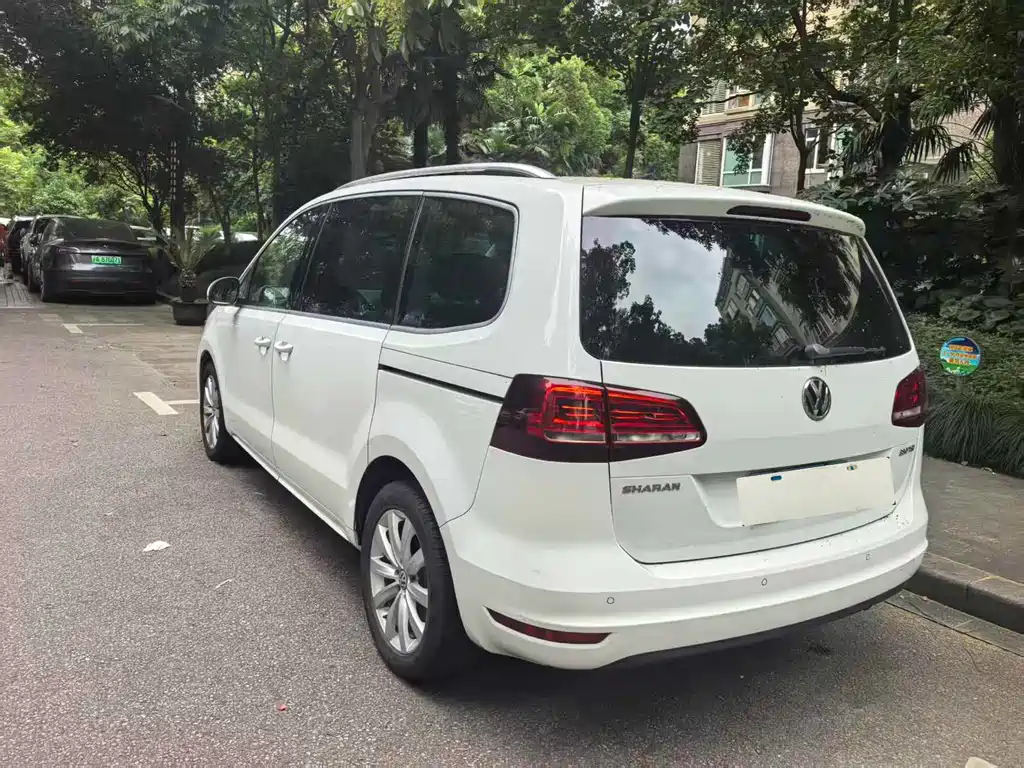 Volkswagen Sharan 2018 — фото 2