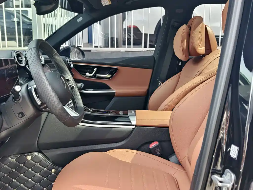 Mercedes-Benz GLC 2024