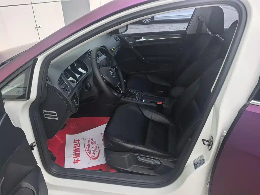 Volkswagen Golf 2014
