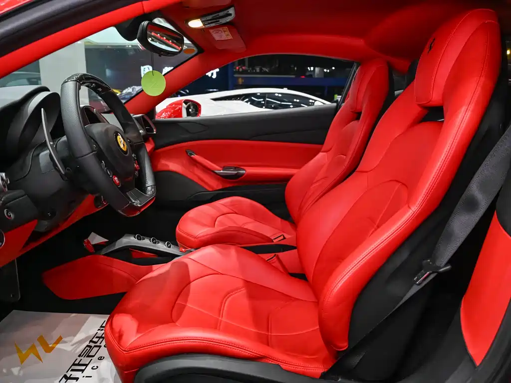 Ferrari 488 2016 — фото 10