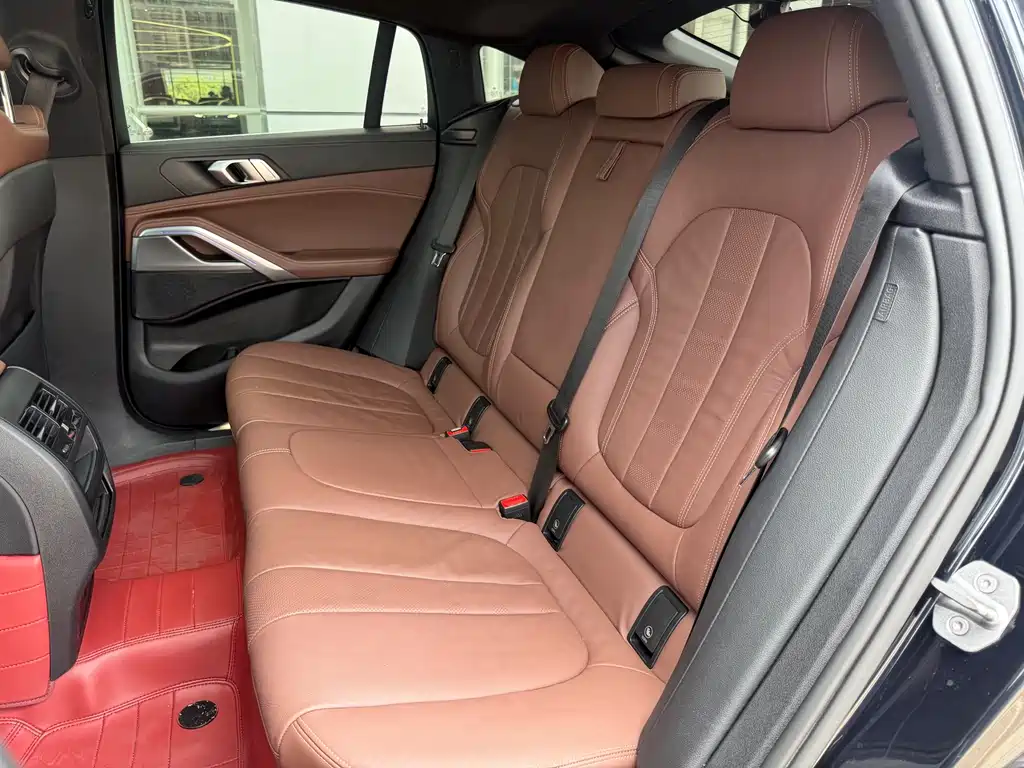 BMW X6 2020 — фото 14
