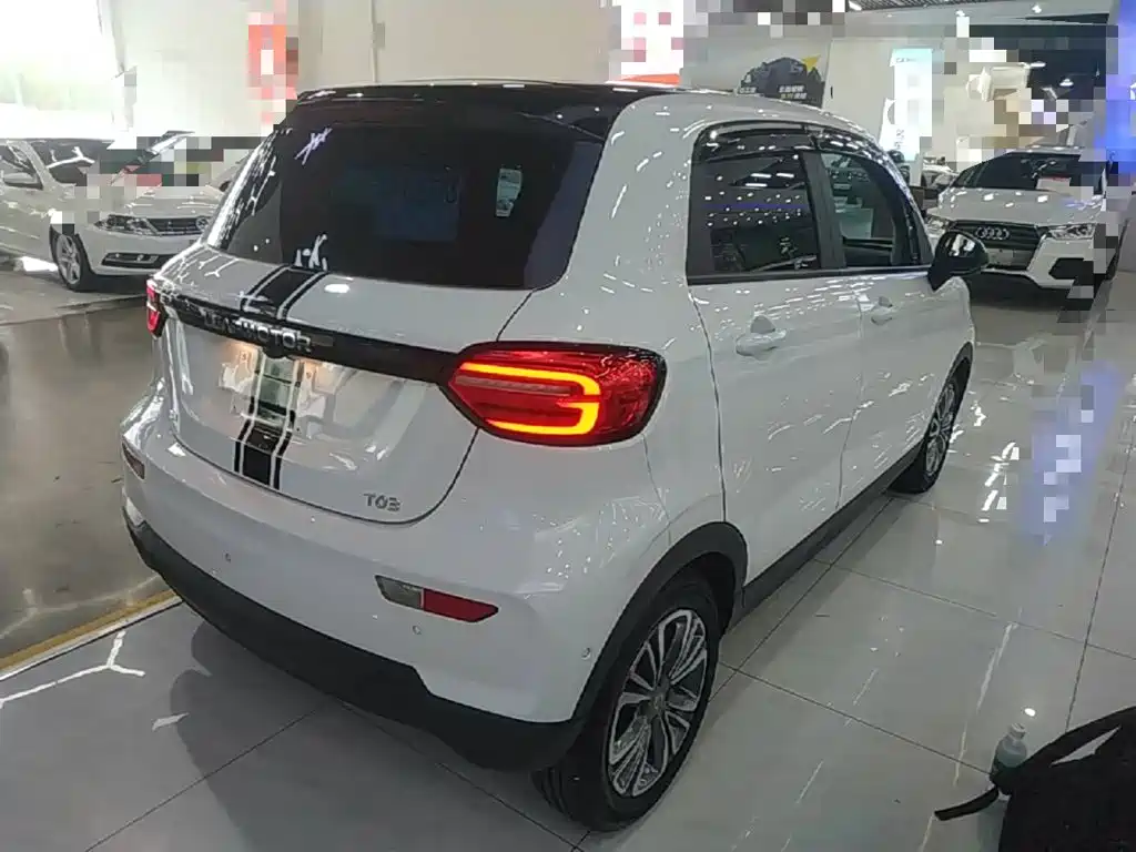 Leapmotor T03 2021