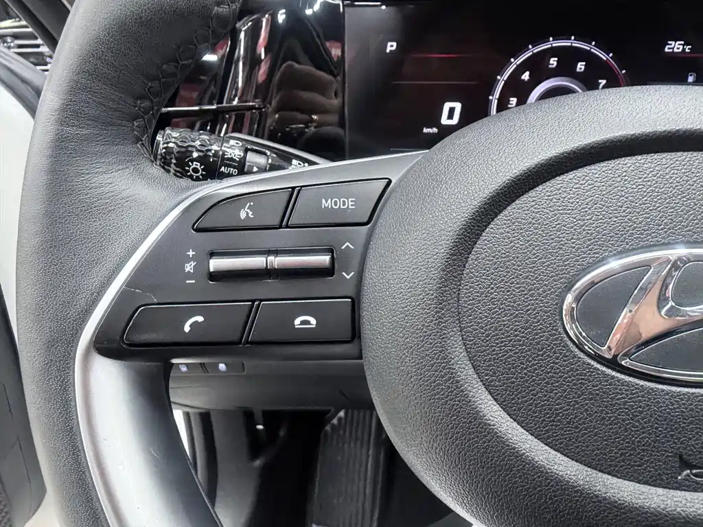 Hyundai Elantra 2022