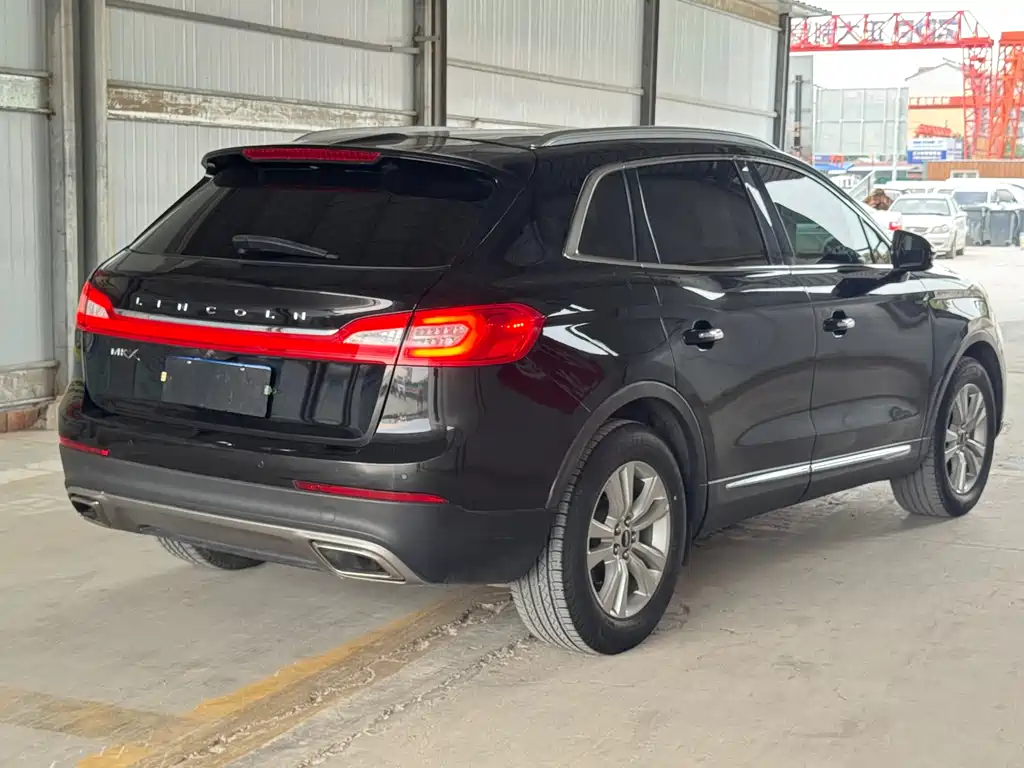 Lincoln MKX 2018