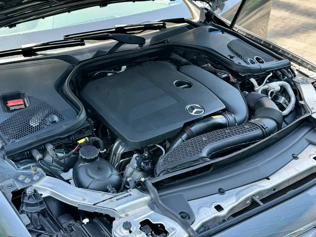 Mercedes-Benz E-Class 2020 — фото 16