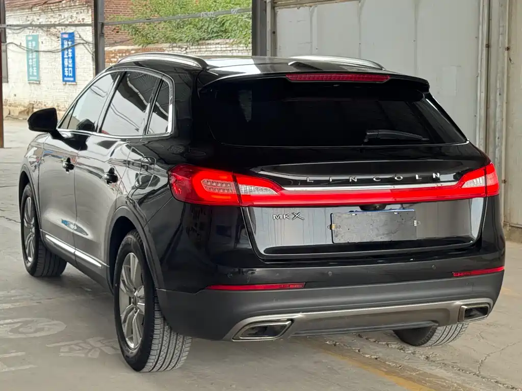 Lincoln MKX 2018