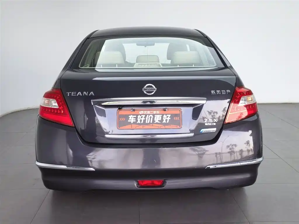 Nissan Teana 2010