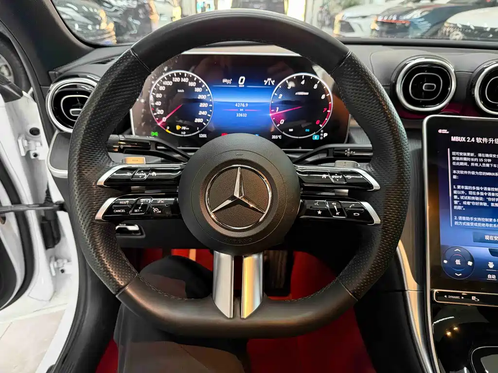 Mercedes-Benz C-Class 2023 — фото 11