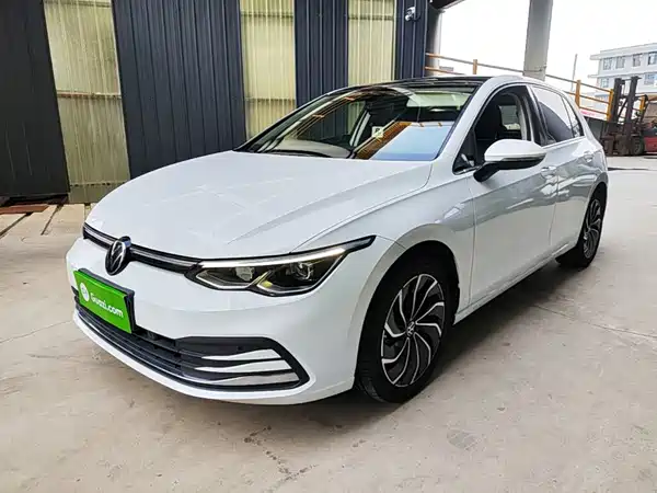 Volkswagen Golf 2023