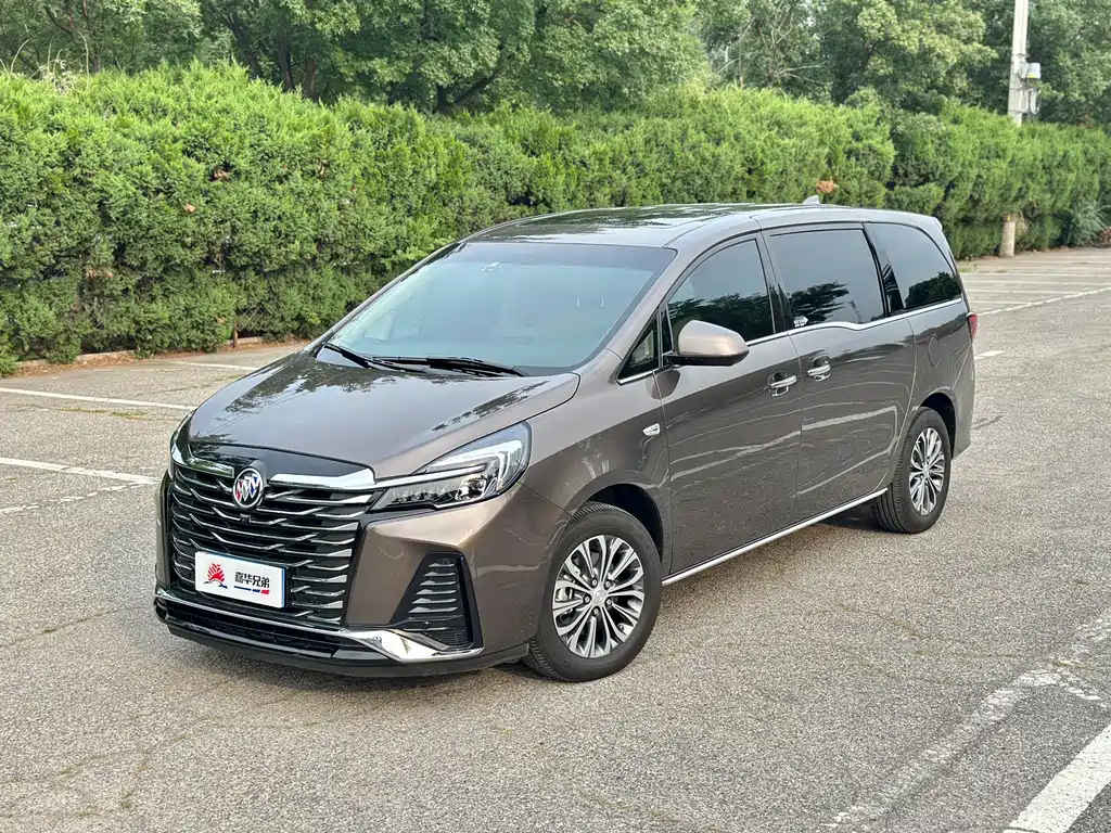 Buick GL8 2023