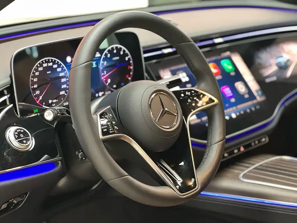 Mercedes-Benz E-Class 2024