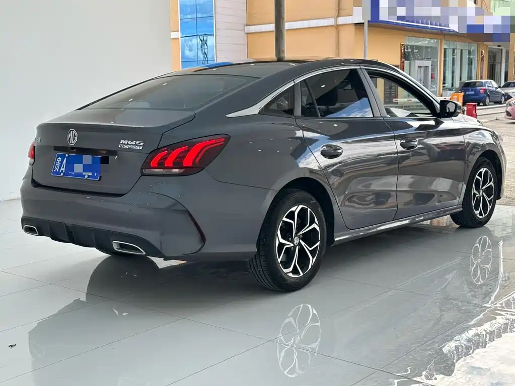 MG 5 2022
