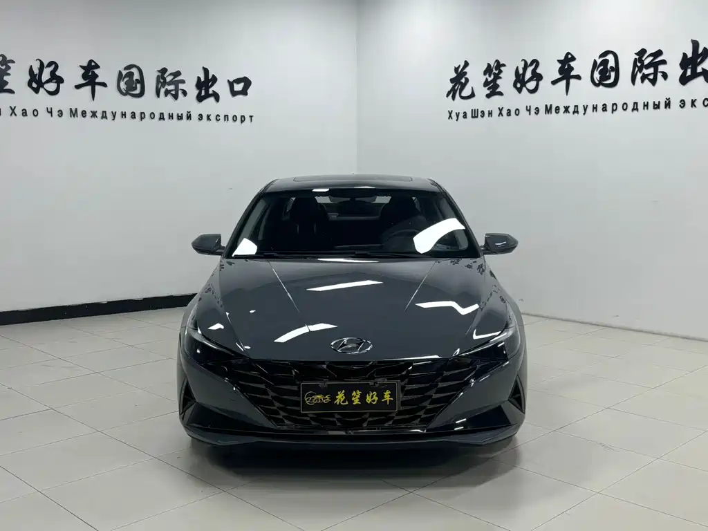 Hyundai Elantra 2023