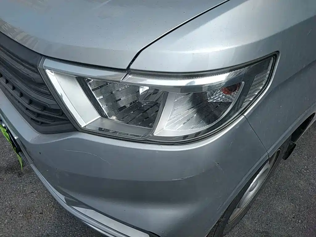Wuling Hongguang V 2021 — фото 24