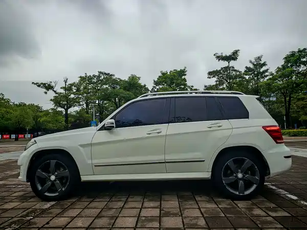 Mercedes-Benz GLK-Class 2015