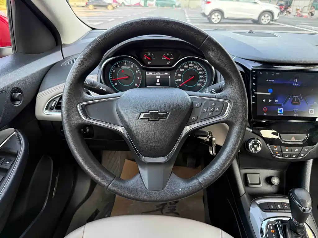Chevrolet Cruze 2015 — фото 9